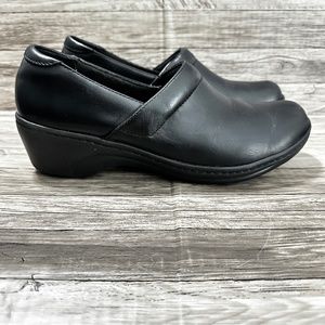 Clarks Grasp Idea Womens Size 8.5 Black Leather Clogs Ortholite Comfort Shoes